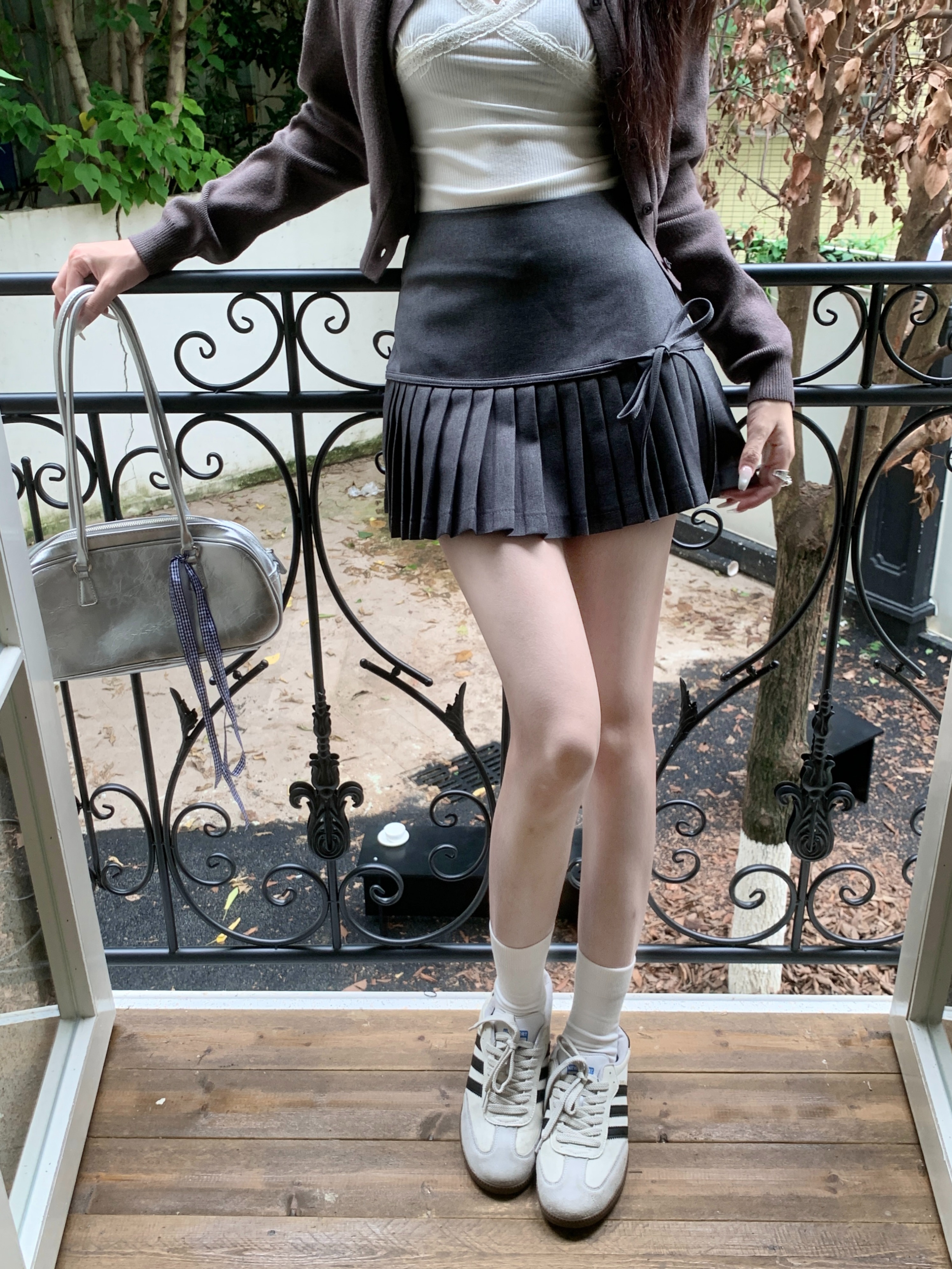 實拍~黑色系帶百褶半身裙女新款高腰顯瘦小個子a字防走光短裙