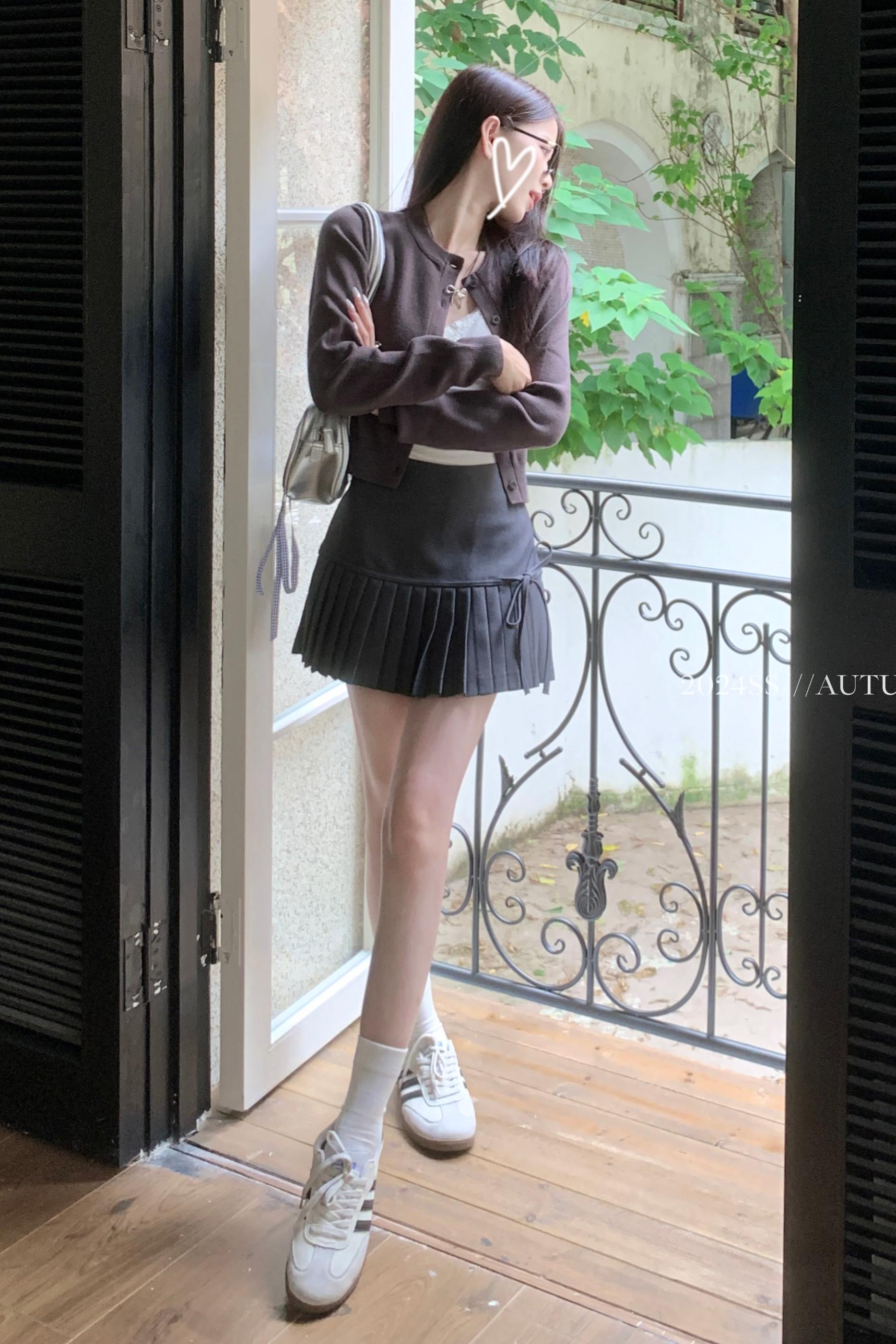 實拍~黑色系帶百褶半身裙女新款高腰顯瘦小個子a字防走光短裙