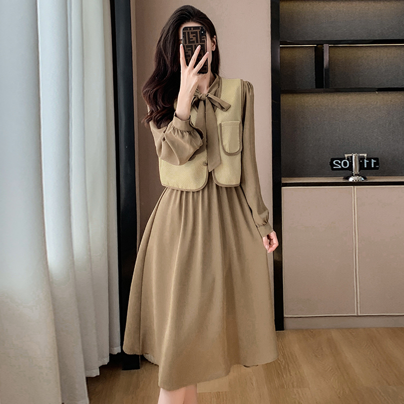 2024新款馬甲加連衣裙簡約純色淑女長袖兩件套連衣裙