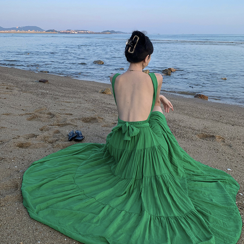 實拍法式v領綁帶掛脖連衣裙女海邊度假絕美露背性感開叉顯瘦長裙