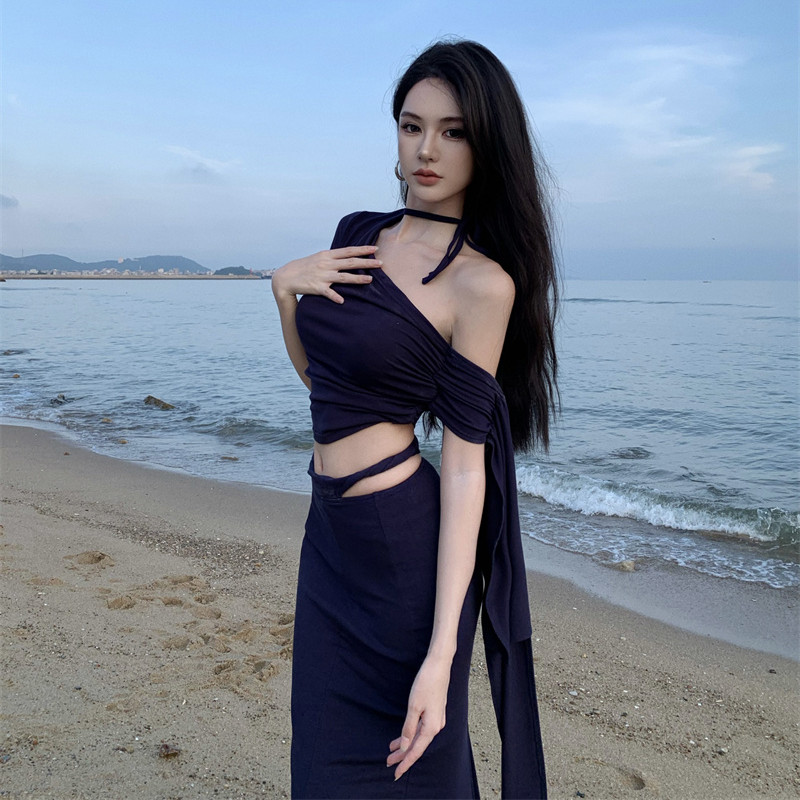 藏青色小眾設計感斜肩上衣魚尾露腰長裙兩穿套裝