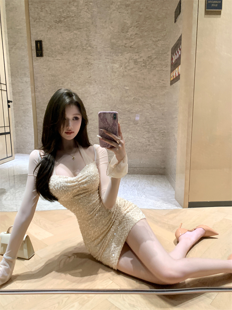 實拍實價 2025春辣妹掛脖亮片修身顯瘦包臀長袖網紗拼接連衣裙短