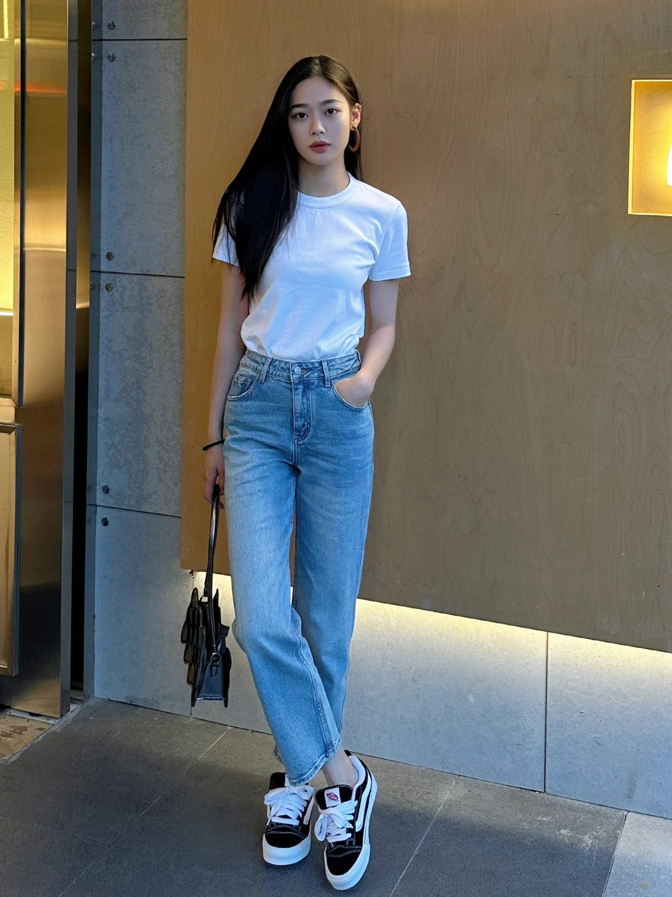 藍色牛仔褲女高腰夏款夏季薄款褲子2026年新款直筒煙管褲