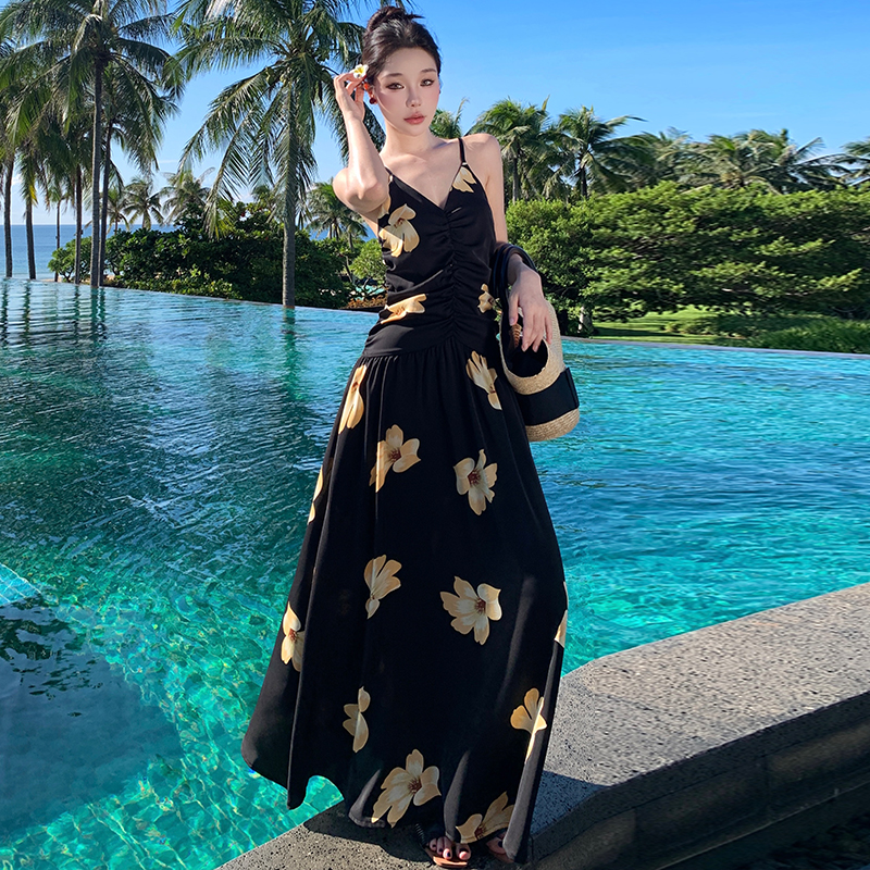 實拍灰灰家吊帶印花連衣裙女夏季新款法式氣質小黑裙子