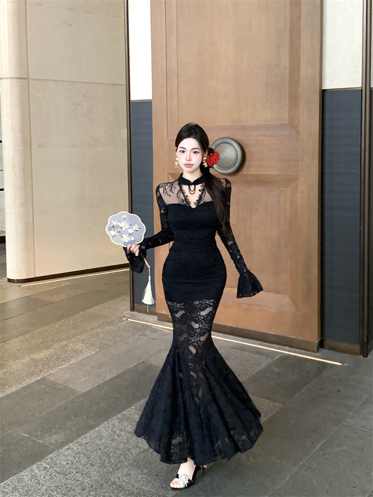 實拍實價  辣妹蕾絲長袖修身顯瘦魚尾連衣裙長款