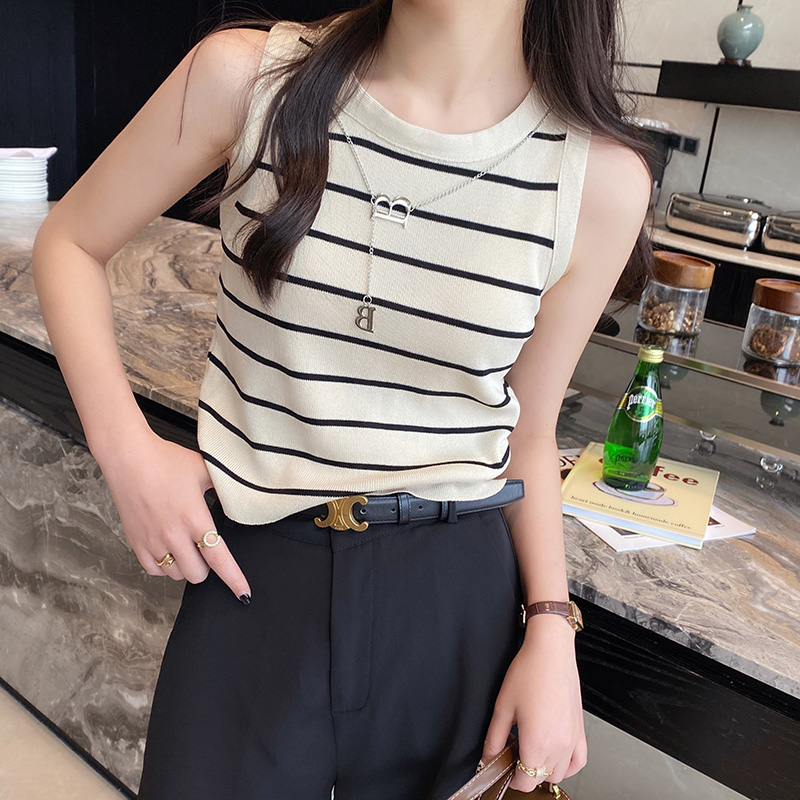 條紋針織小背心女2026新款吊帶內搭法式別致打底無袖上衣夏外穿