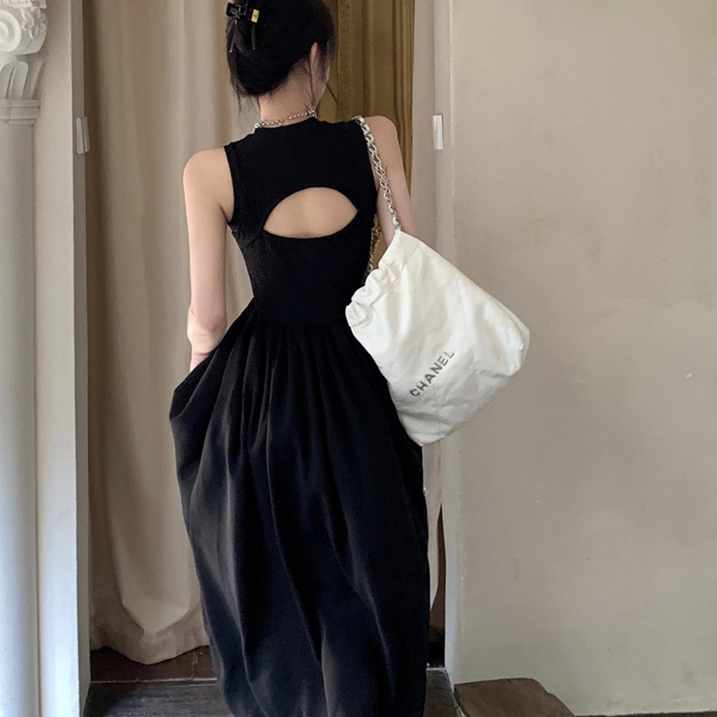 實拍法式復古連衣裙女設計感性感長裙收腰顯瘦后背鏤空長裙子