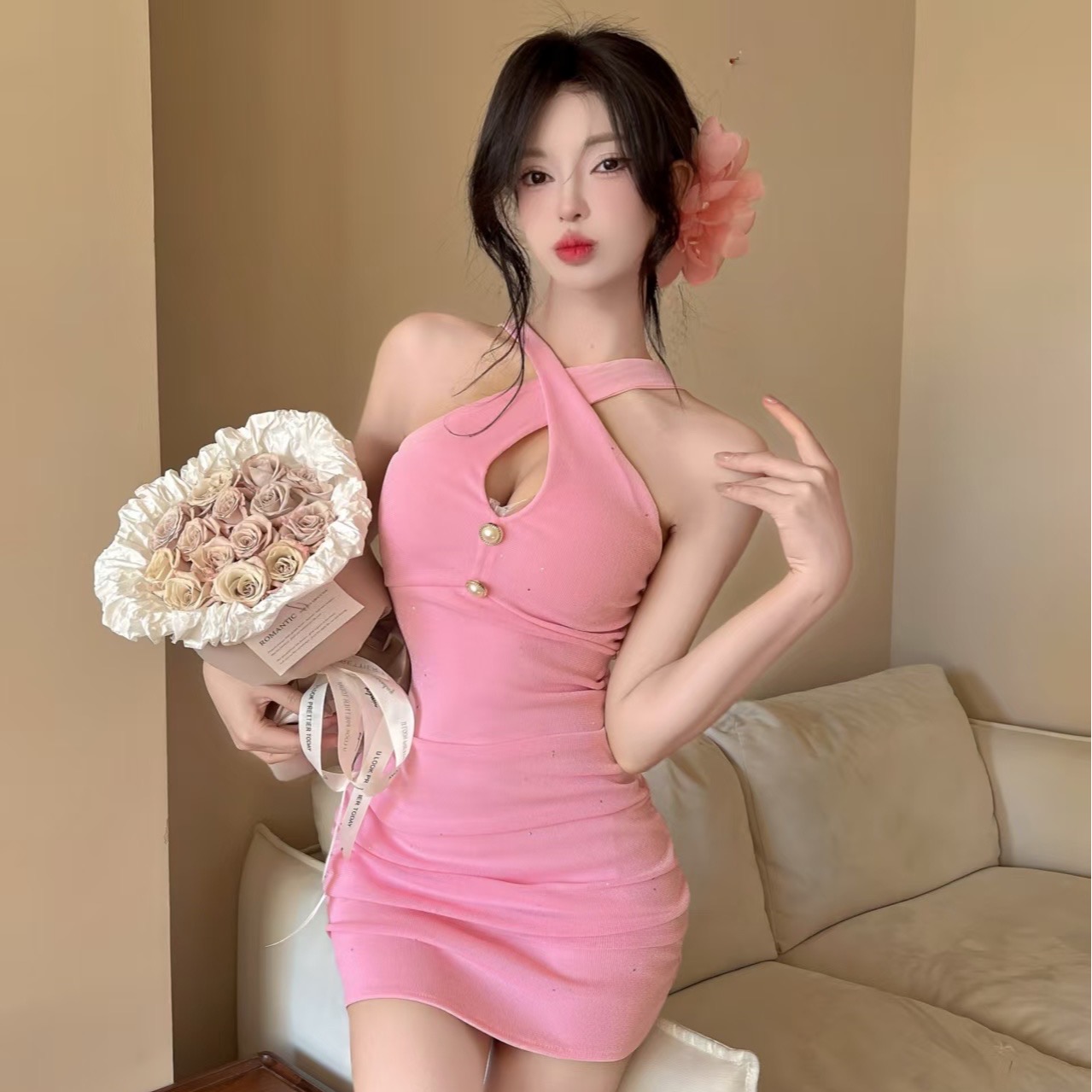 實拍控2性感交叉鏤空包臀露背連衣裙