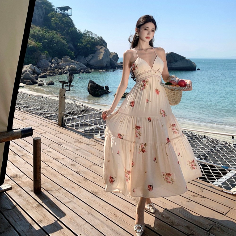 實拍女神裙 度假裙天花板蕾絲拼接含胸墊吊帶裙