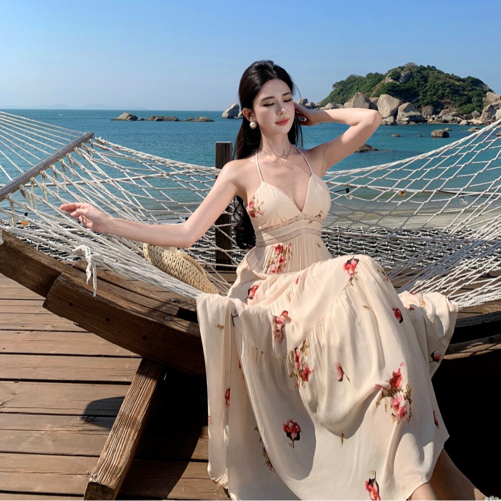 實拍女神裙 度假裙天花板蕾絲拼接含胸墊吊帶裙