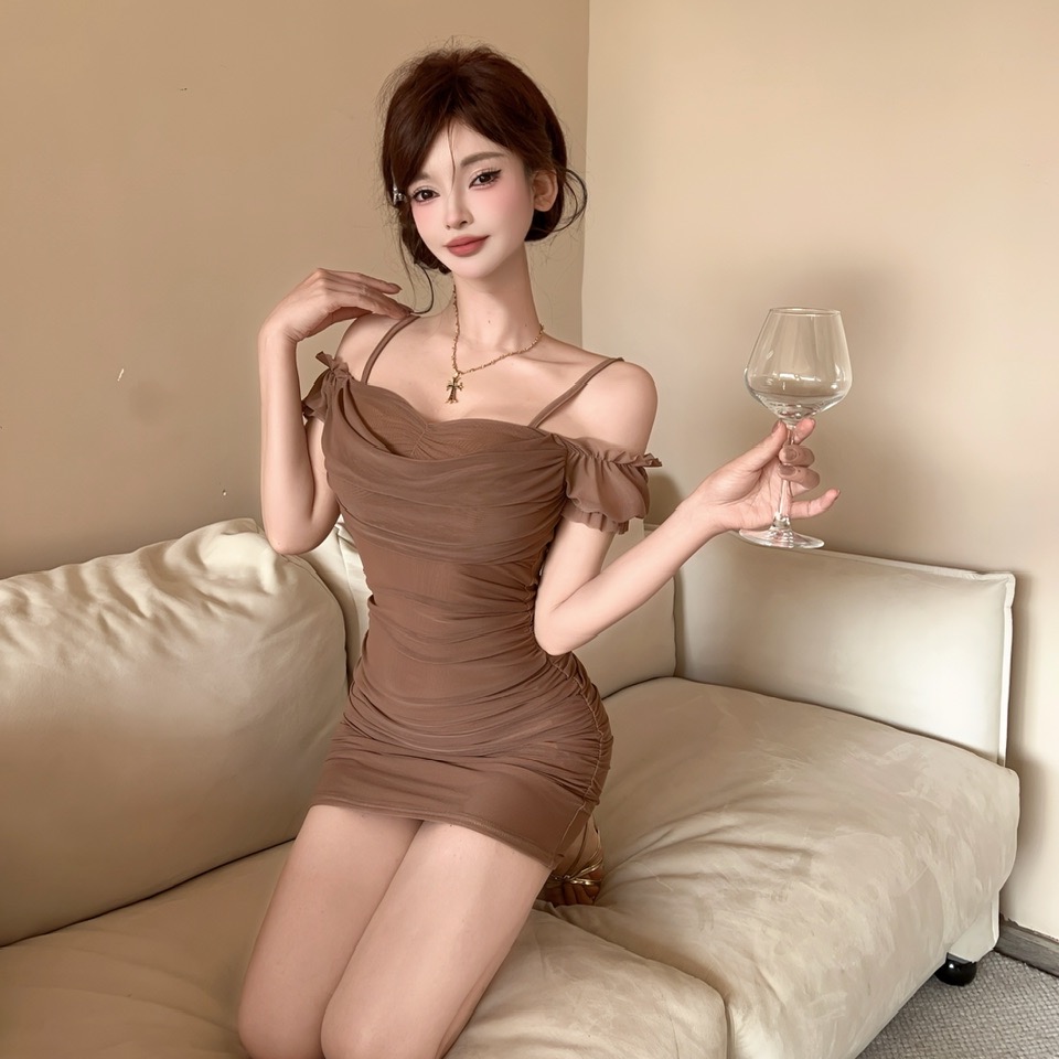 實拍控2性感網紗露肩吊帶包臀打底短款緊身連衣裙