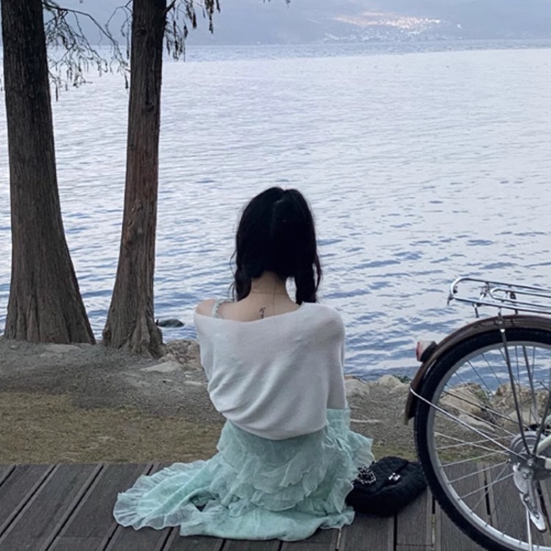 冰絲針織開衫女夏季薄款披肩外搭長袖防曬罩衫短款小坎肩外套上衣
