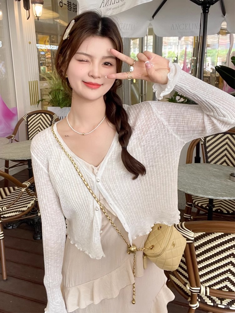防曬開衫外搭夏季薄款冰絲針織衫女短款配吊帶裙子的外套披肩上衣