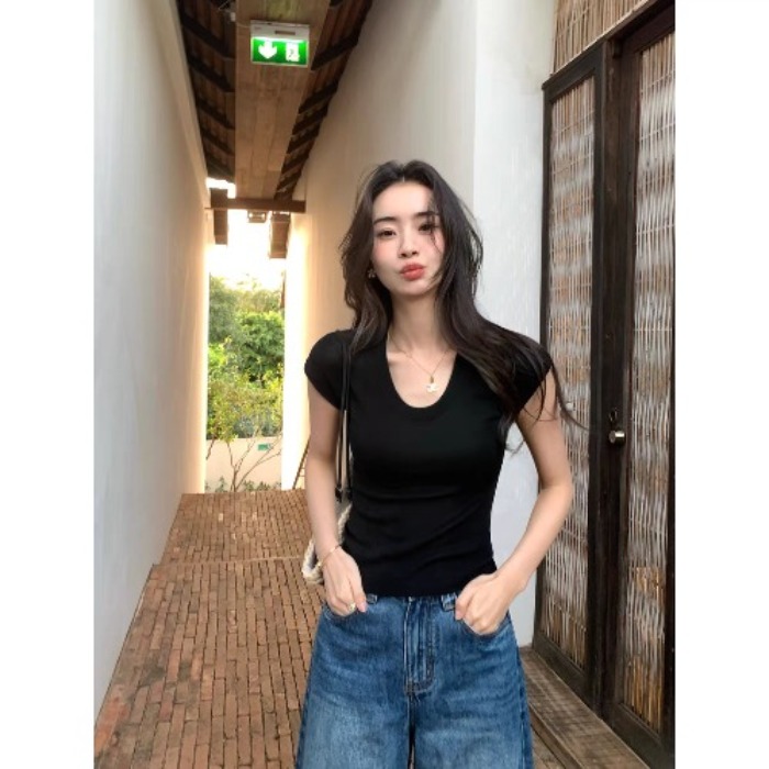 白色U領短袖t恤女2026新款夏季修身氣質顯瘦小飛袖針織衫短款上衣