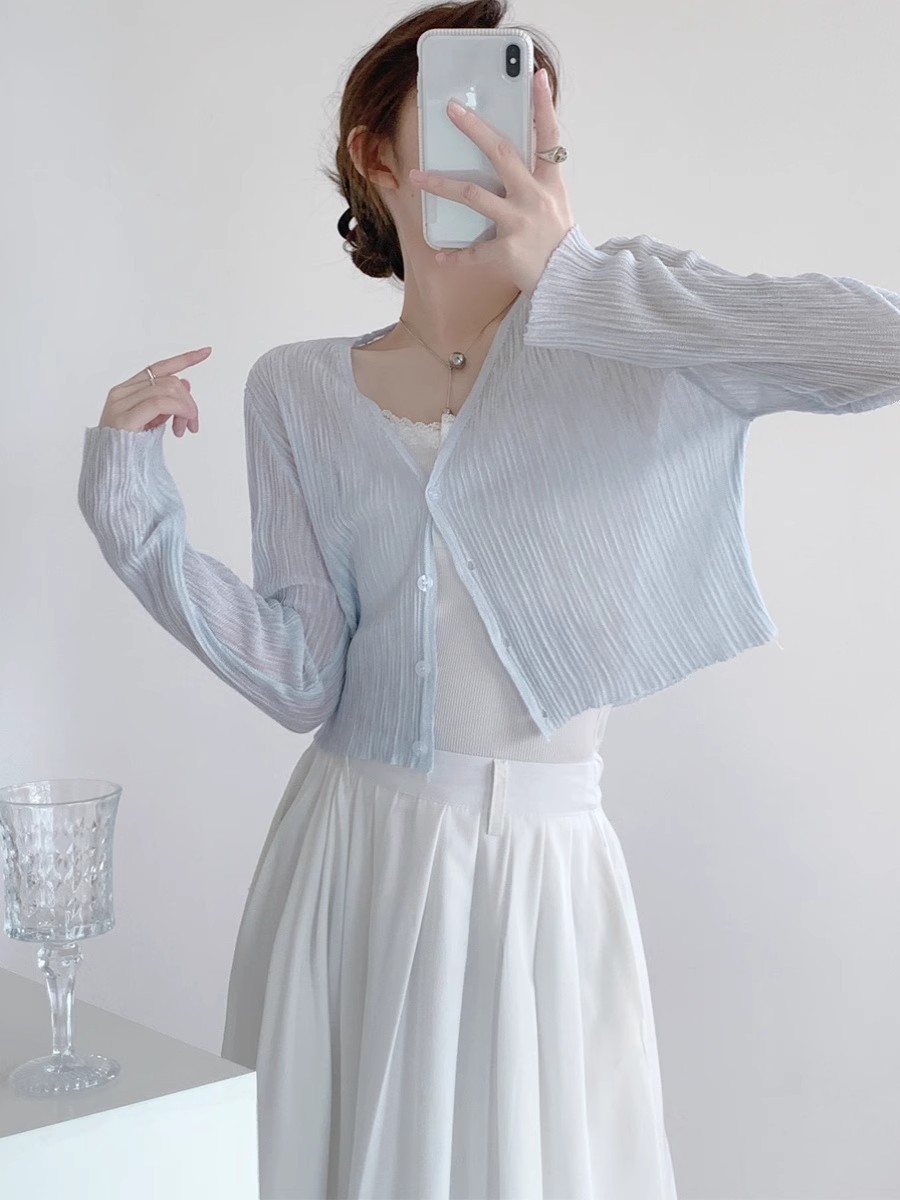 防曬開衫女薄款配吊帶裙夏季短款上衣竹節麻冰絲外搭長袖v領罩衫