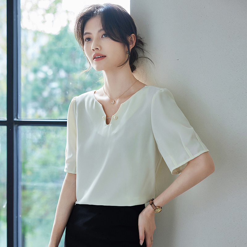 實拍2026夏季新款百搭V領緞面襯衫女小衫夏季上衣女時尚款