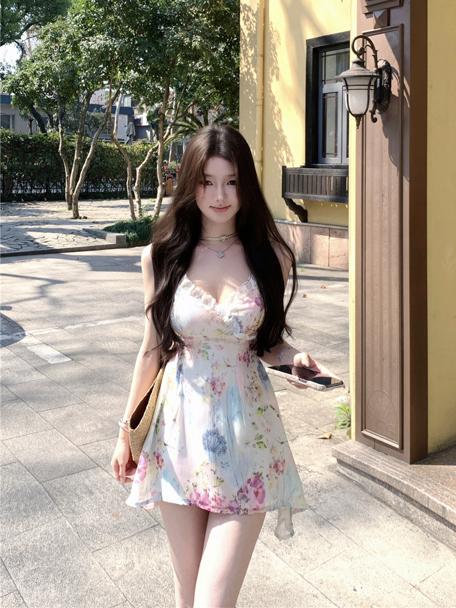 實拍性感V領碎花吊帶上衣女純欲度假風不規則下擺背心裙