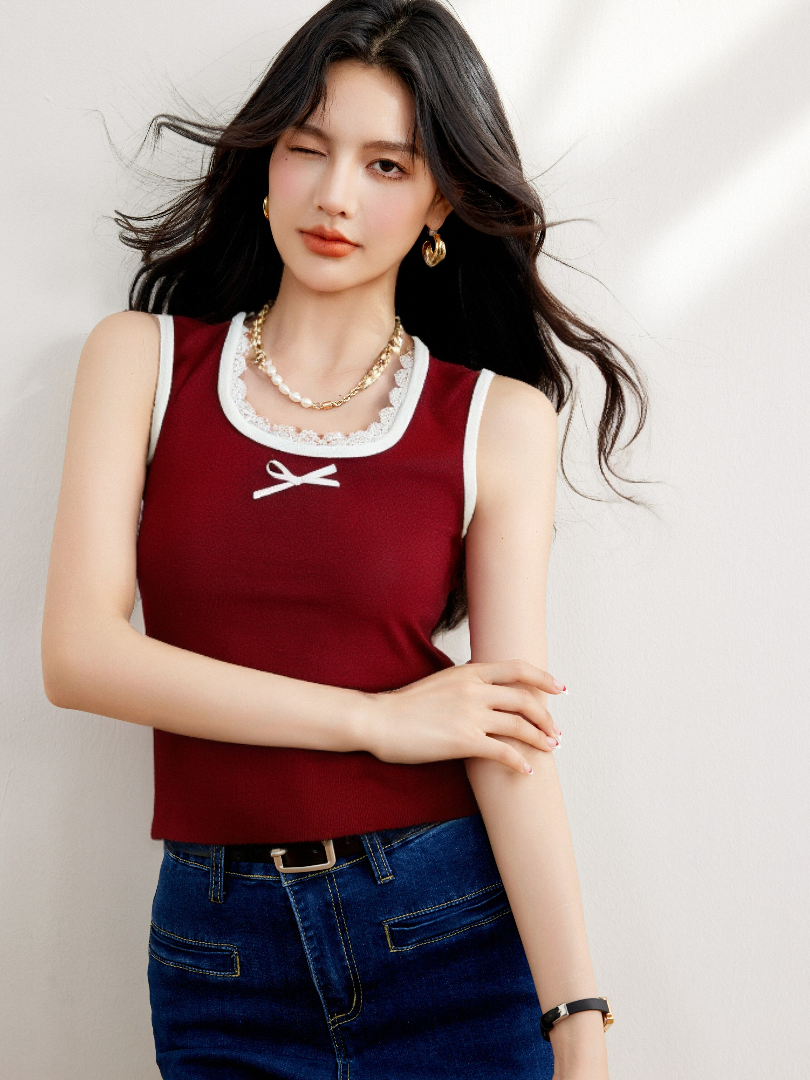 ◆◆百搭蝴蝶結蕾絲邊寬肩吊帶背心女2026顯瘦短上衣