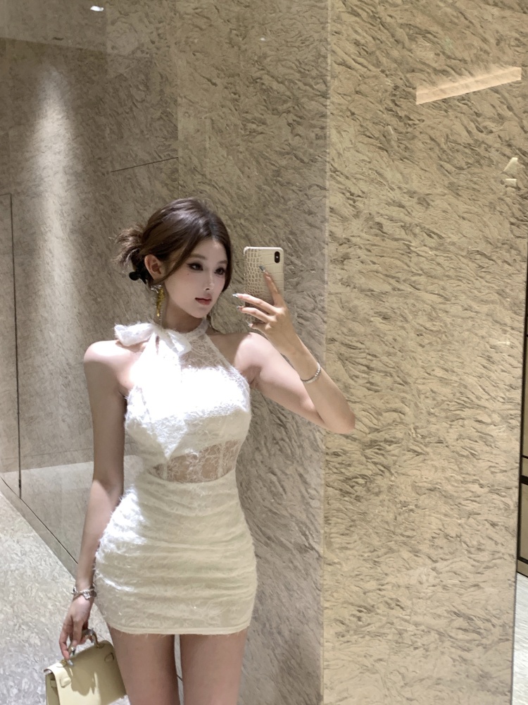 實拍實價 辣妹蕾絲綁帶掛脖包臀連衣裙短款