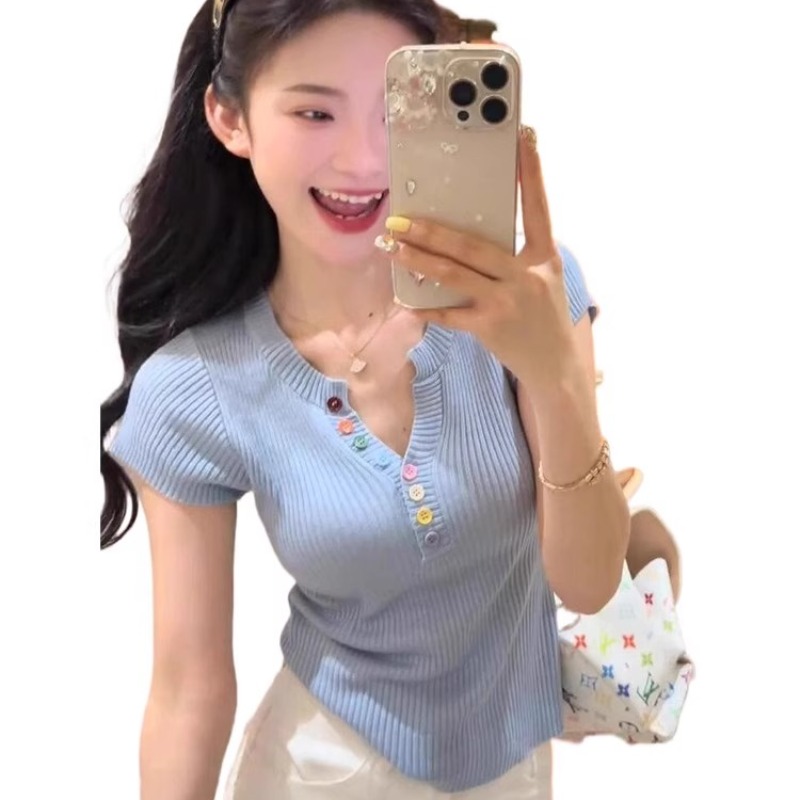 韓版彩色紐扣V領毛針織衫女短袖2026夏新款減齡時尚百搭顯瘦上衣
