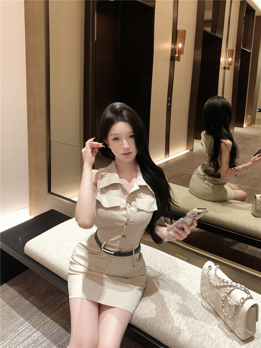 實拍氣質POLO領修身工裝連衣裙收腰包臀短裙子配腰帶女