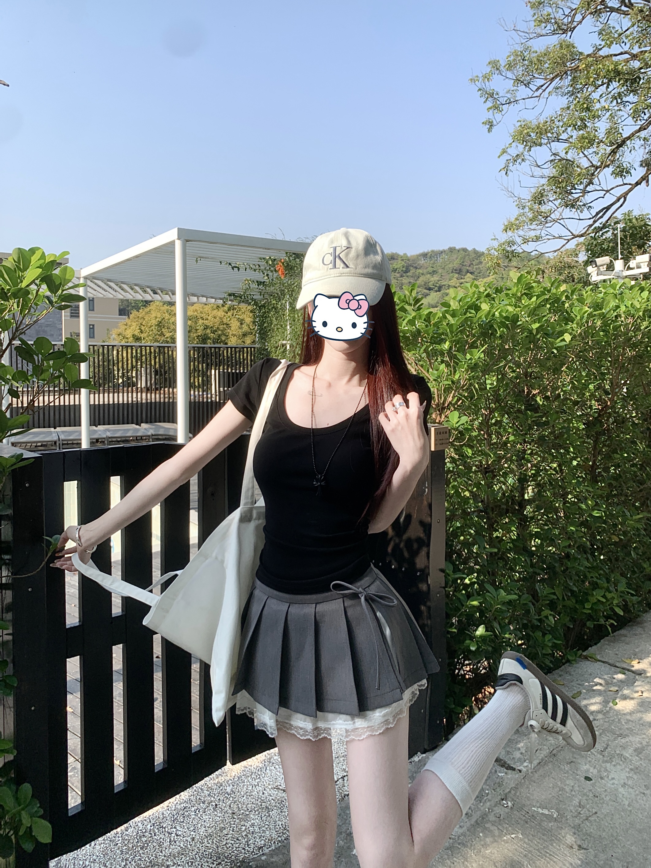 實拍夏新款學院風設計感甜美蕾絲花邊開衩蝴蝶結百褶半身裙女