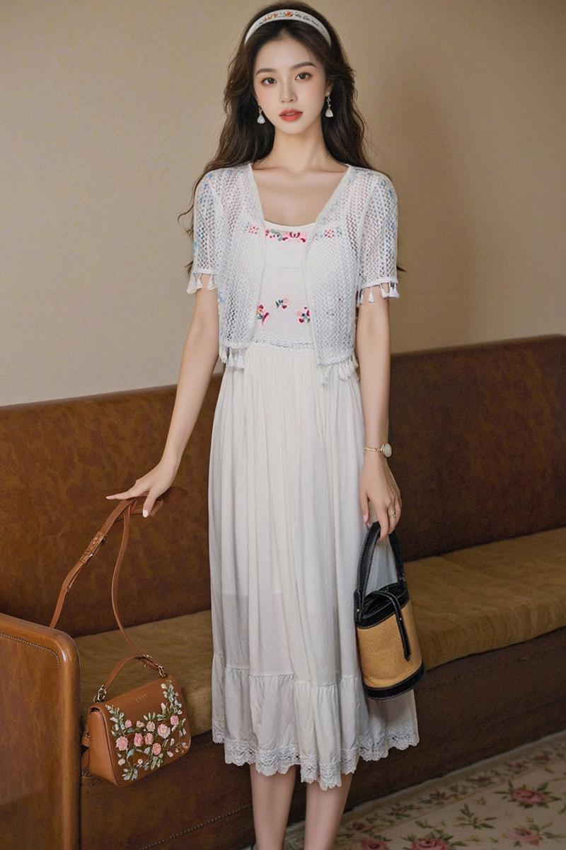 2025夏季新款蕾絲鏤空防曬開衫女薄款罩衫吊帶裙外搭短款披肩上衣