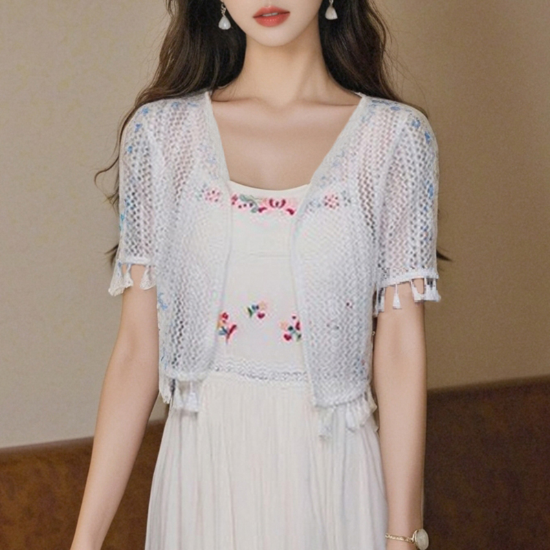 2025夏季新款蕾絲鏤空防曬開衫女薄款罩衫吊帶裙外搭短款披肩上衣