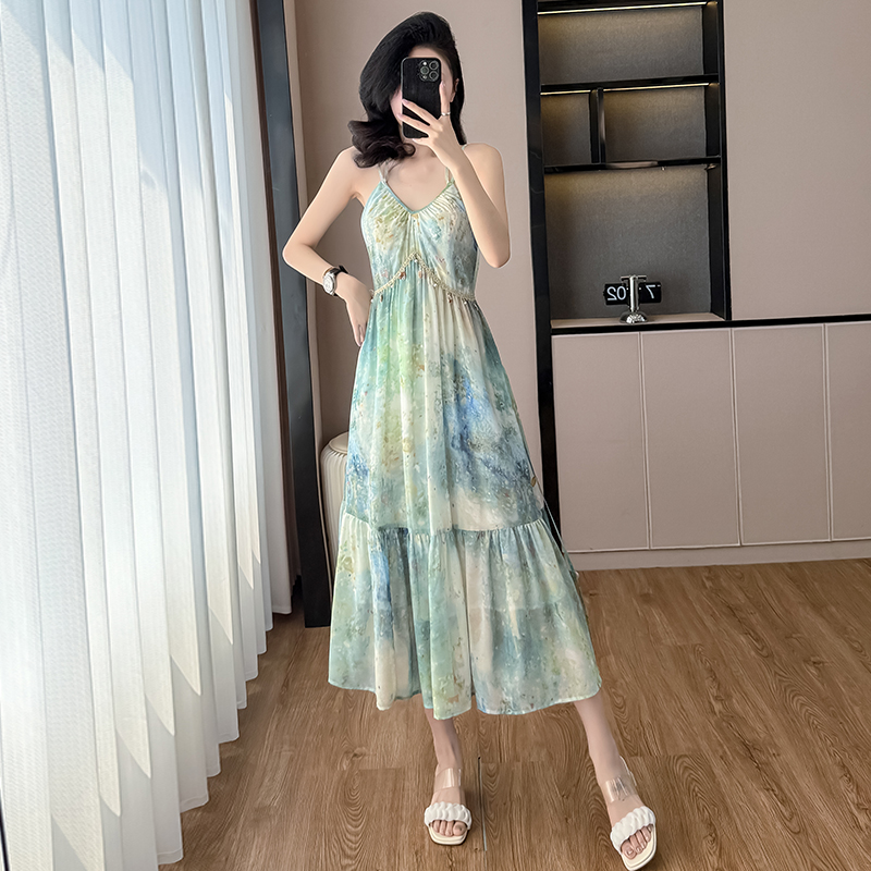 法式高級感套裝女斗篷一整套穿搭春季新款獨特好看吊帶連衣裙裙