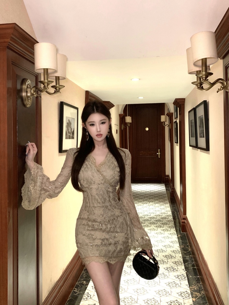 實拍實價 辣妹珠片網紗修身顯瘦長袖連衣裙短款