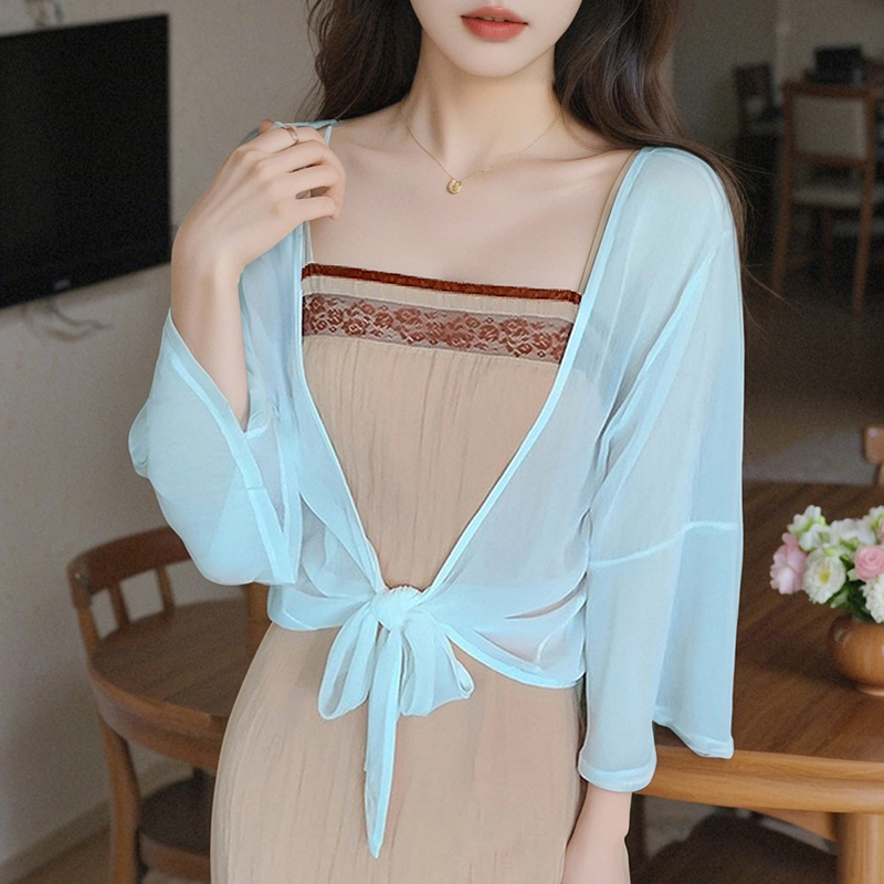 已出貨小披肩外套女2025春夏新款百搭雪紡防曬衣超薄短款外搭開衫