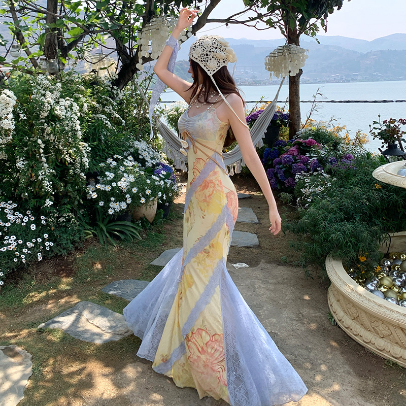 純欲碎花蕾絲魚尾吊帶連衣裙女夏度假絕美包臀裙子長裙