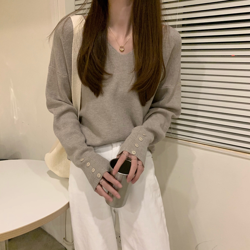 Autumn/Winter Korean loose V-neck long sleeved pullover knit sweater_voghion.com