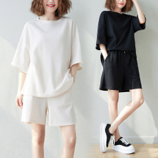 批发胖mm大码女装2026夏季新款宽松休闲运动套装胖mm短袖<b class='q'>短裤</b>两件套