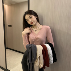 批发实拍实价 V领褶皱修身显瘦T恤上衣内搭<b class='q'>打底衫</b>