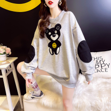 批发实拍2025春秋新款宽松孕妇上衣大码薄款孕妇装套头小熊棉T恤学院