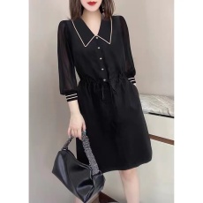 批发<b class='q'>欧洲站</b>春秋女2026<b class='q'>新款</b>时尚连衣裙收腰显瘦娃娃领气质A字小黑裙子