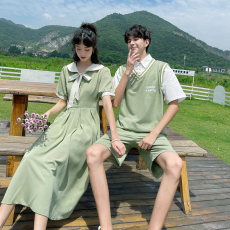 批发实拍情侣装2025夏装新款收腰短袖<b class='q'>连衣裙</b>女运动套装学生班服