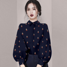 批发通勤时尚<b class='q'>职业</b>气质条纹<b class='q'>衬衫</b><b class='q'>女</b>长袖2026早春新款设计感小众别致上衣