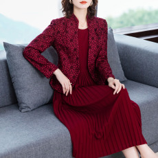 批发2023<b class='q'>秋</b>季新款时尚两件套西装外套大码修身气质名媛连衣裙红色