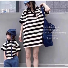 批发卡通<b class='q'>亲子装</b>夏季一家三口四口全家福条纹polo衫<b class='q'>母女</b>连衣裙短袖上衣