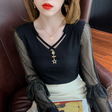 批发早秋时尚洋气高级感交叉V领搭配别致<b class='q'>饰品</b>上衣金线灯笼袖气质t恤