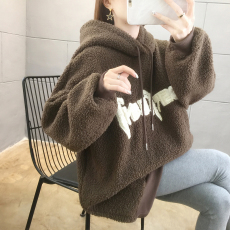 批发实拍羊羔绒秋季2022羊羔绒字母印花加绒连帽长袖卫衣女