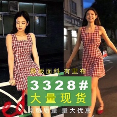 批发Jennie金智妮同款2022春夏红色格子法式复古方领chic少女风连衣裙