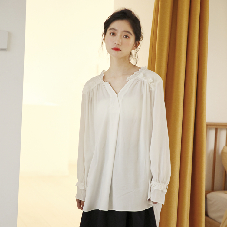 실사 작은 동영상 튀김 치킨 다용도 왕 봄 가을 싱글 착용 인사이드 가져 가라. 모두 아름다움 튀김 ~ 중 레이스 V넥 화이트 여성 셔츠