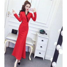 批发实拍2026春网红蕾丝花边拼接<b class='q'>礼服</b><b class='q'>长裙</b>网红修身包臀连衣裙