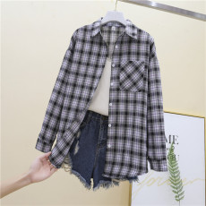 批发实拍 格子<b class='q'>衬衫</b>女2026春秋新款韩版长袖设计感港味复古上衣