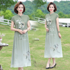 批发中年妈妈<b class='q'>夏</b>装改良旗袍裙子女<b class='q'>夏</b>季母亲节礼物衣服中老年洋气连衣裙