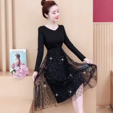 批发<b class='q'>大码</b>遮肚秋夏新款韩版爆款女波点网纱长袖中长款连衣裙修身<b class='q'>打底裙</b>