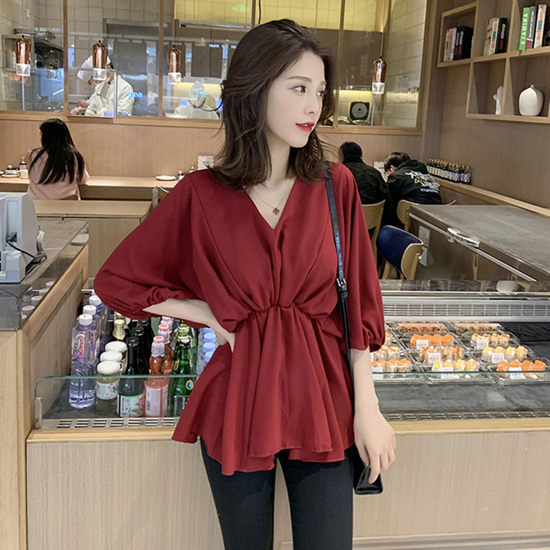 봄 지방 mm 표지 배 세트 슬림해 보이는 연령 감소 통통한 여동생 200 kg 표지 고기 V넥 맨위 바지 투피스 세트